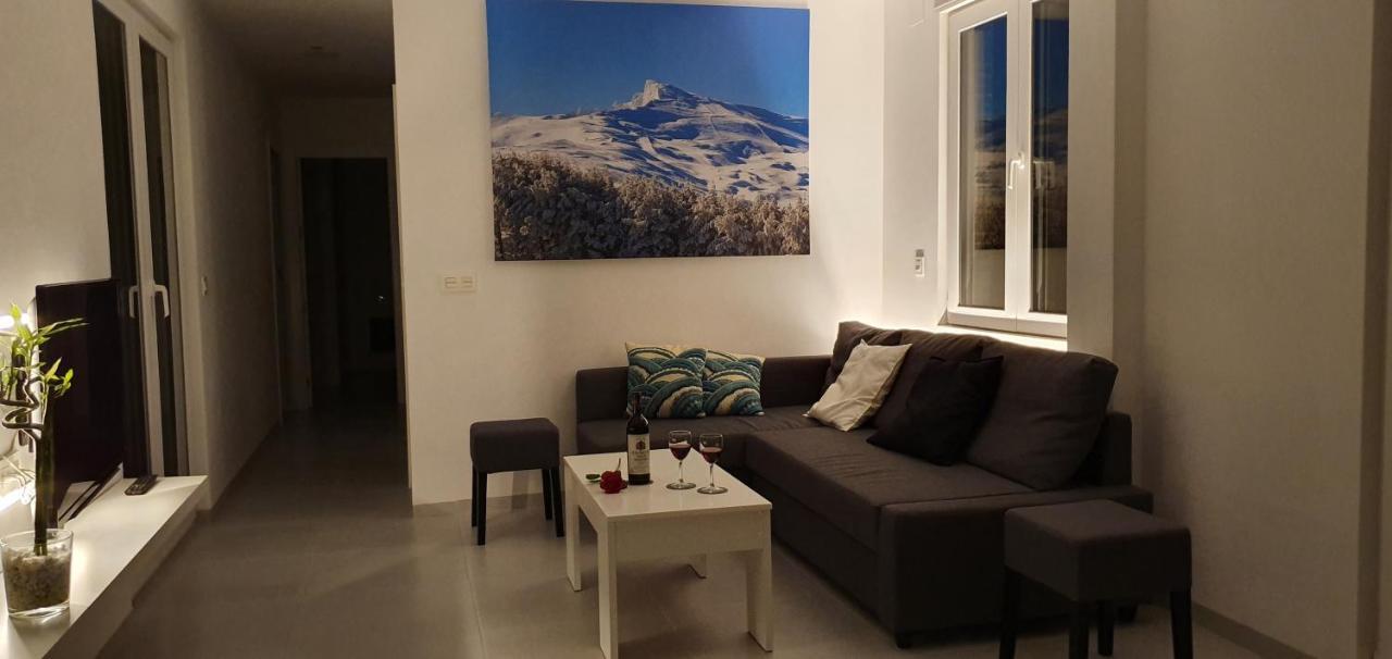 Ecosmart Apartments Granada Luaran gambar
